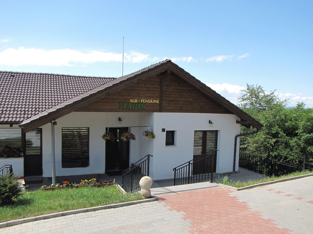 cazare cu tichete de vacanta la Agropensiunea Maris (11 Km From Cluj - Napoca) - Cluj Napoca
