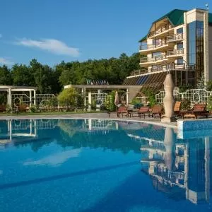 cazare cu tichete de vacanta la Sungarden Golf & Spa Resort - Cluj Napoca