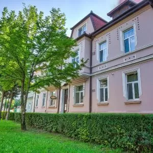 cazare cu tichete de vacanta la Residence Ambient - Brasov