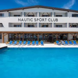 cazare cu tichete de vacanta la Nautic Sport Club - Mamaia Nord
