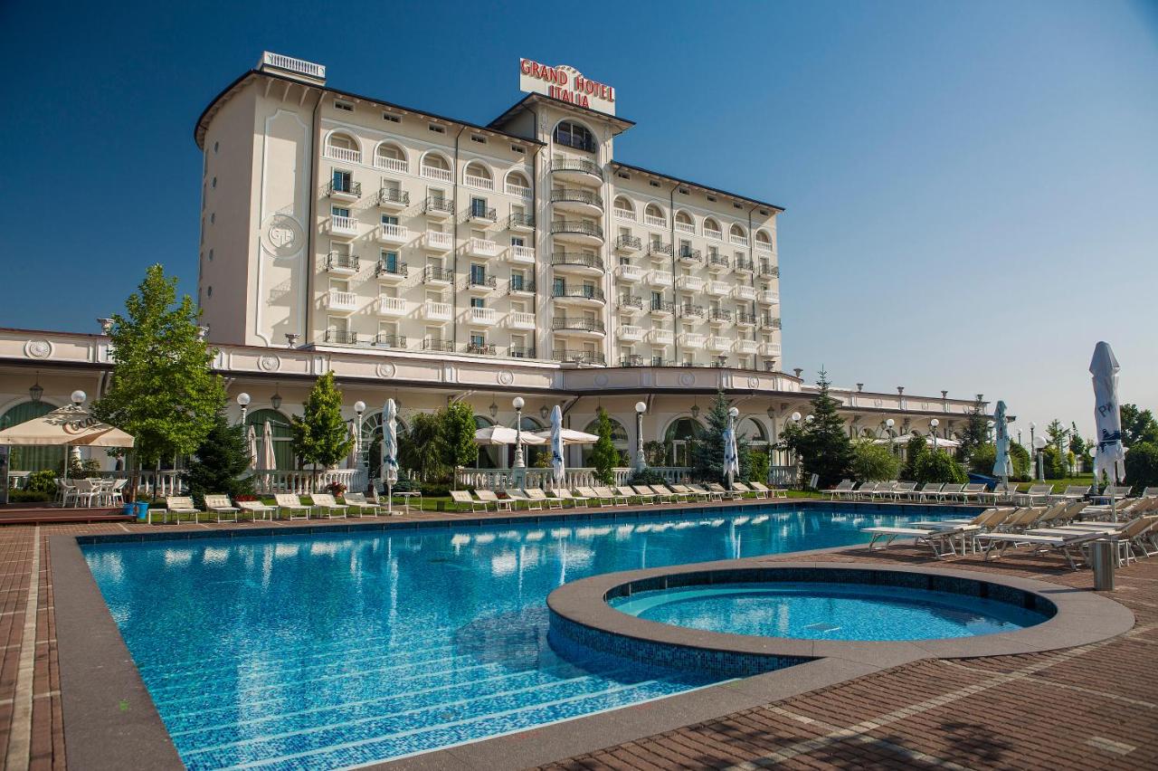 cazare cu tichete de vacanta la Grand Hotel Italia - Cluj Napoca