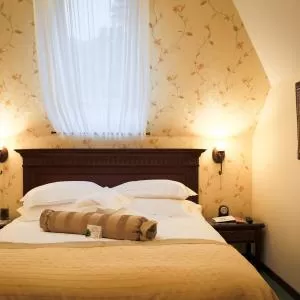 Hotel Foisorul Cu Flori